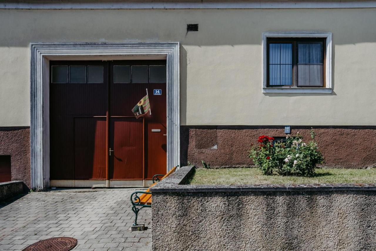 Das Kleine Haus Fertőszéleskút Kültér fotó